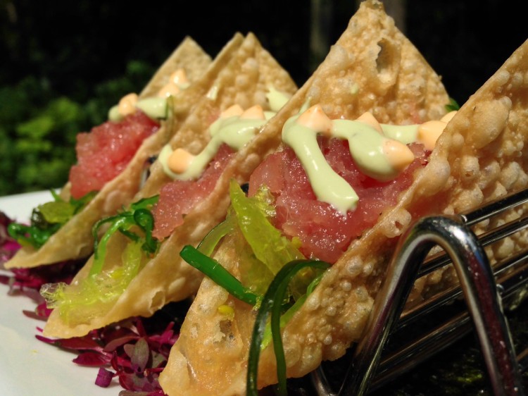 Tuna Tartar Tacos